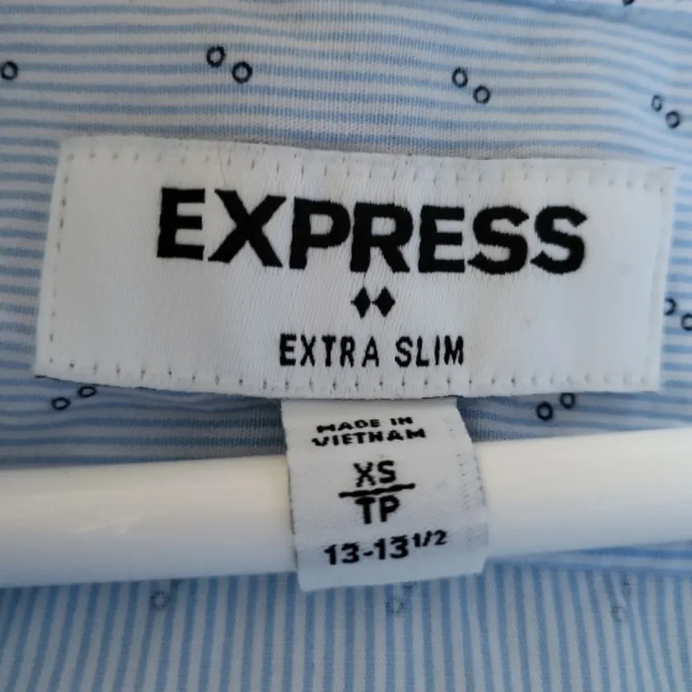 EXPRESS Blue Pattern Long-Sleeve Button-Front Men's Career Office Shirt‎ Size XS